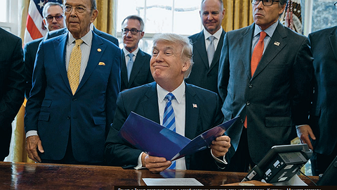 Кто стоит за Трампом