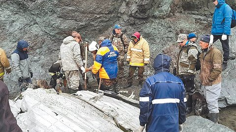 «ЛЕТИМ ДОМОЙ» — НАВСТРЕЧУ СМЕРТИ